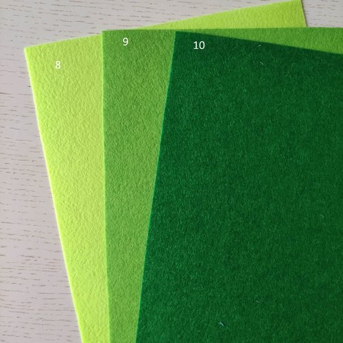 N10 feuille de feutrine 21*29,7 cm dans les tons vert