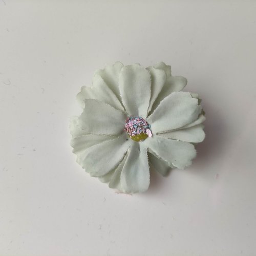 Fleur en tissu  vert moyen  40mm