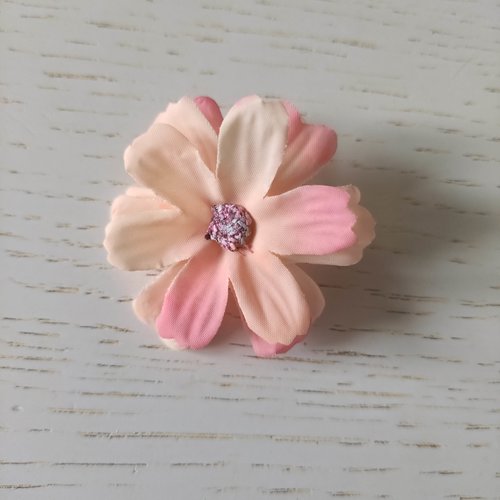 Fleur en tissu abricot et saumon  40mm