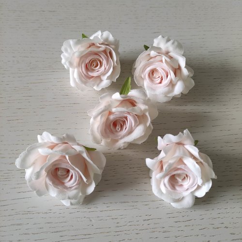 Rose artificielle en tissu 50mm rose poudré