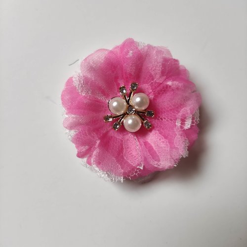 Fleur organza et dentelle centre perle et strass 50mm blanc et rose fuchsia