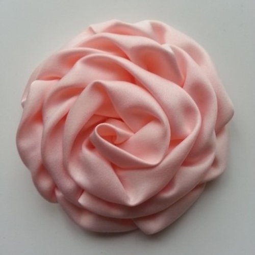 Fleur satin chiffonnée  pêche 80mm