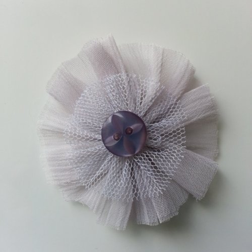 Rosette en tissu crêpe et tulle gris  45mm