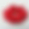 Fleur en tissu centre perle et strass 55mm rouge