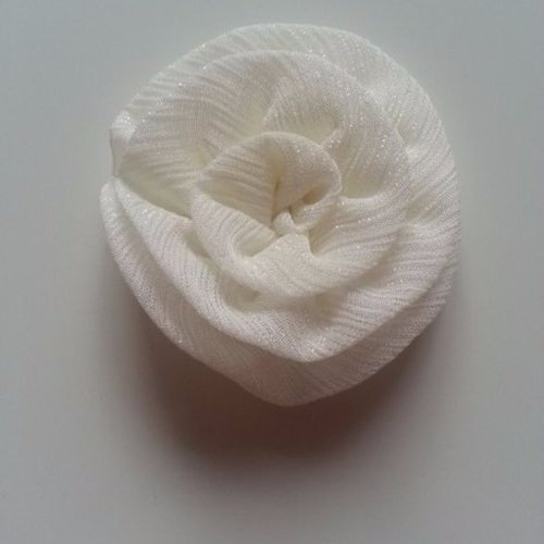 Rosette  en tissu  55mm ivoire