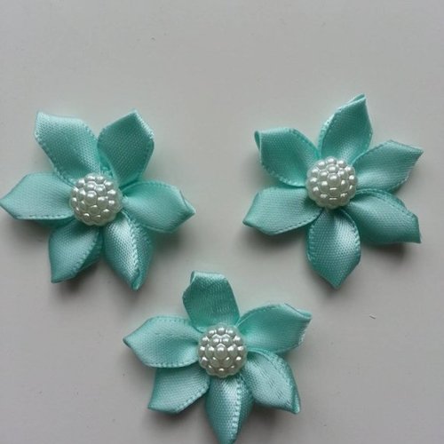 Lot de 3 appliques ruban fleur avec centre 35mm vert pastel