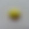 Fleur de satin bouton de rose jaune pâle 2.2cm