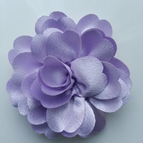 Fleur en tissu cristal crêpe satiné  75mm mauve