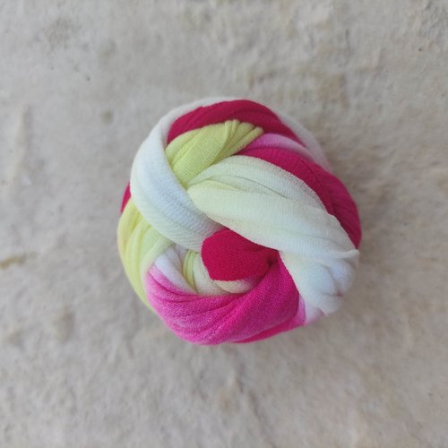N001004 collant nylon triple couleur pour la création de fleurs, papillons, raquettes dragées