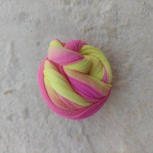 N001010 collant nylon triple couleur pour la création de fleurs, papillons, raquettes dragées