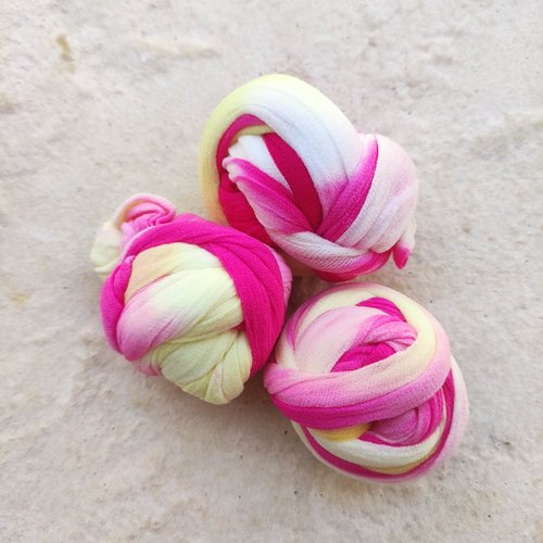 N001032 collant nylon triple couleur pour la création de fleurs, papillons, raquettes dragées