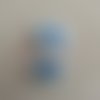 Lot de 2 fleurs en tissu centre bouton bleu ciel   sur tige 50mm
