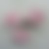 Lot de 3 roses en papier rouge rose sur tige 40mm