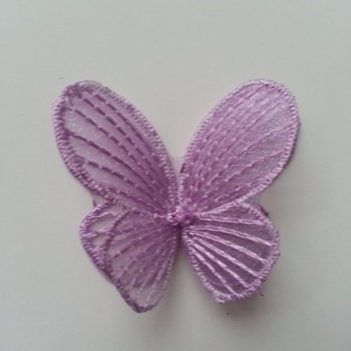 Double papillon en dentelle mauve42*50mm