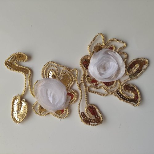 Applique paillette et fleur blanc et doré , or 18*12cm