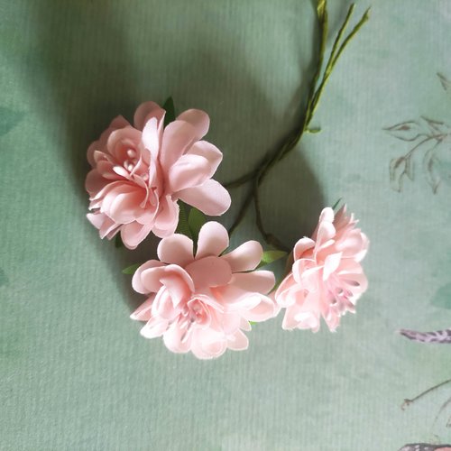 Lot de 3 fleurs artificielles en tissu et pistils peche