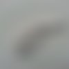Feuilles  en dentelle blanc perle 60*30mm