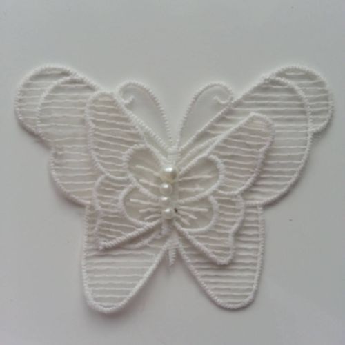 Double papillon en dentelle blanc cassé 10*8cm