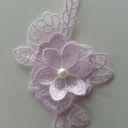 Applique fleur en dentelle mauve 12*8cm