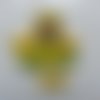 Petite poupée tissu jaune et vert créole  50*70mm ideal pour creation de barrettes
