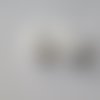 Lot de 2 fleurs artificielles en tissu blanc tige perlées sur tige 50mm