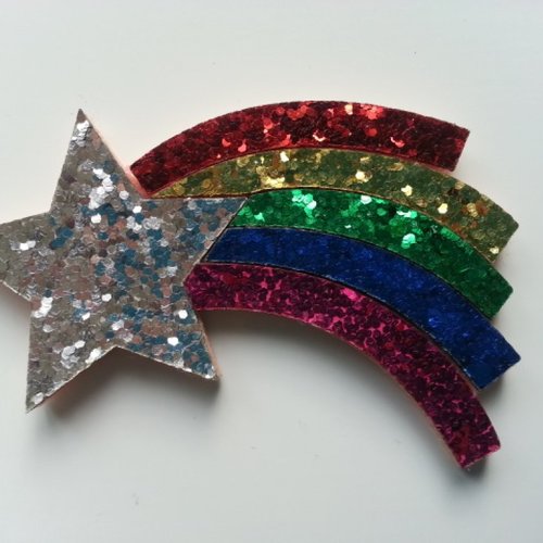 Applique etoile arc en ciel  pailletée multicolore 70*50mm