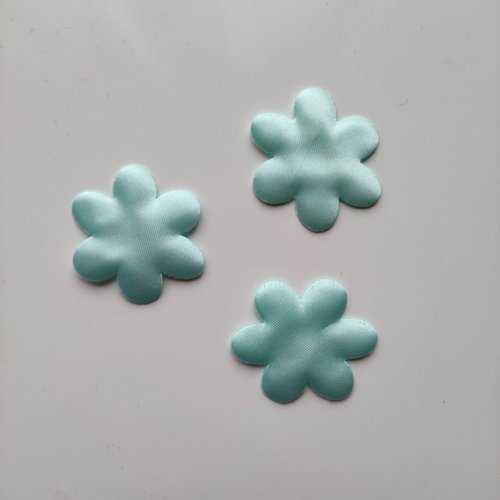 Lot de 3 fleurs satin 33mm vert pastel