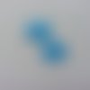Lot de 2 fleurs a pois en tissu 27mm bleu
