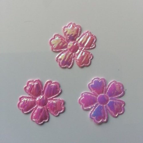 Lot de 3 fleurs  en tissu  irisé rose   22mm