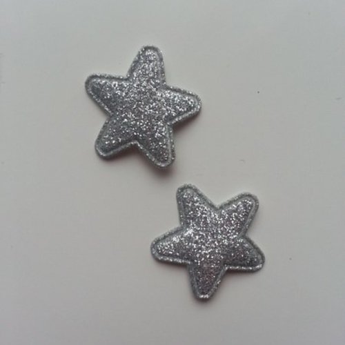 Lot de 2 étoiles en tissu matelassé et pailleté de 25mm argent