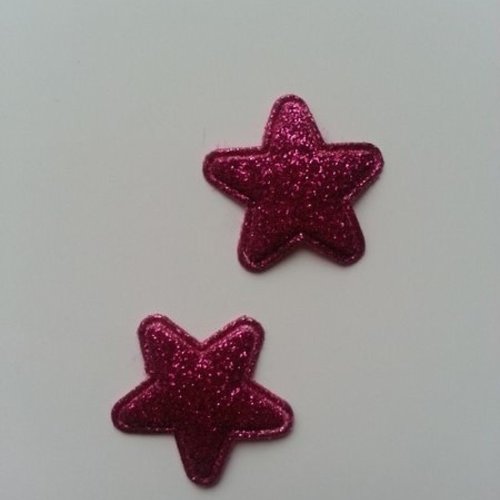 Lot de 2 étoiles en tissu matelassé et pailleté de 25mm rose fuchsia