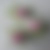 Lot de 3 fleurs en mousse blanche et rose   sur tige 3cm