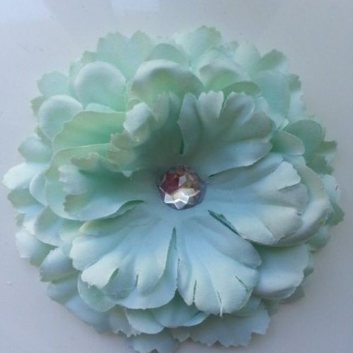 Grande fleur en tissu 11cm vert pastel