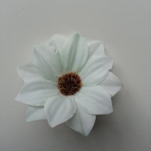 Fleur artificielle marguerite en tissu 60mm vert pale
