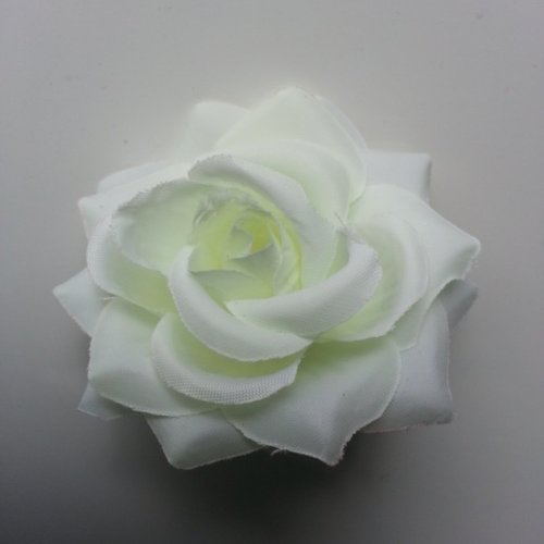 Rose artificielle en tissu  de 60mm ivoire