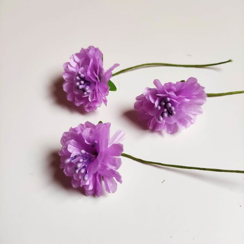 Lot de 3 fleurs artificielles en tissu et pistils mauve