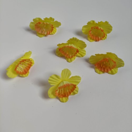 Fleur en tissu jonquille jaune et orange 40mm