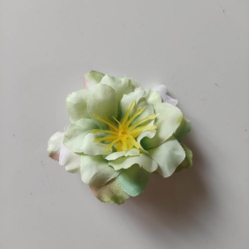 Fleur artificielle en tissu verte  50mm