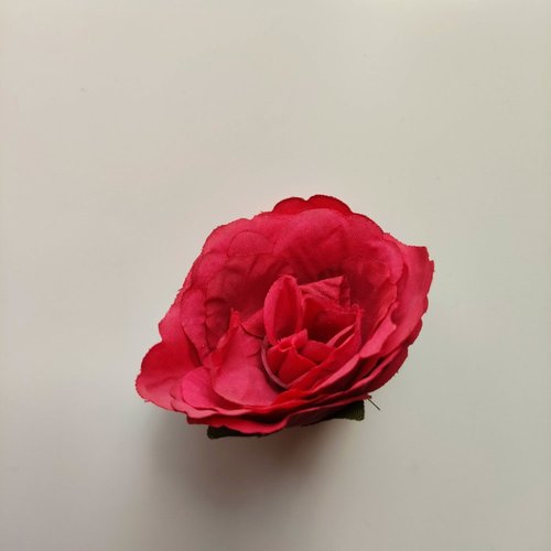 Tête de fleur artificielle en tissu 50mm rouge bordeaux