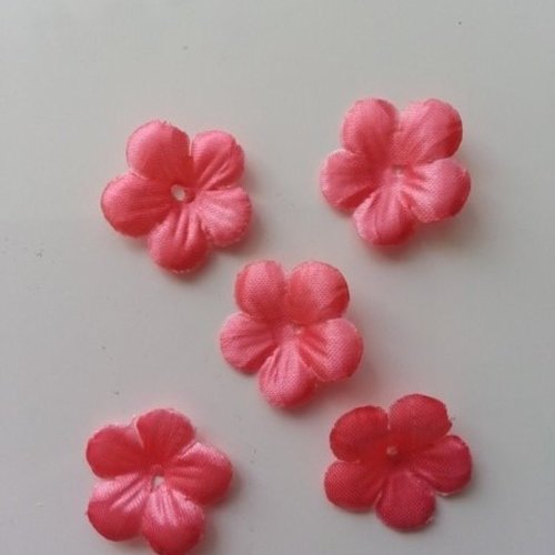 Lot de 5 fleurs en tissu  20mm saumon