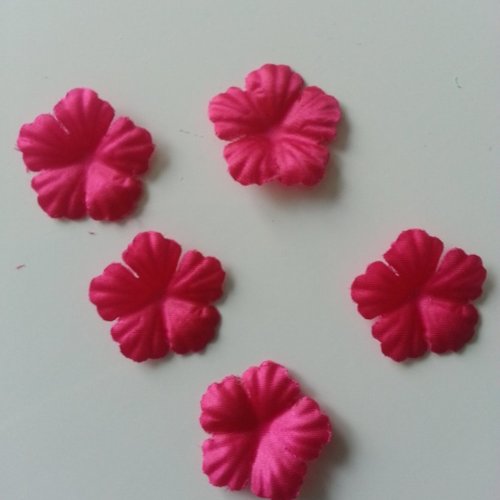Lot de 5 fleurs en tissu  30mm rose fuchsia