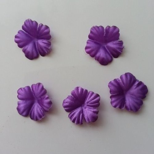 Lot de 5 fleurs en tissu  30mm violet