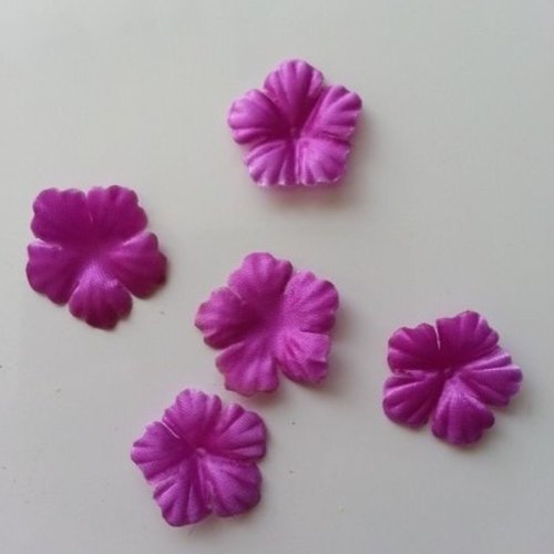 Lot de 5 fleurs en tissu  30mm violet