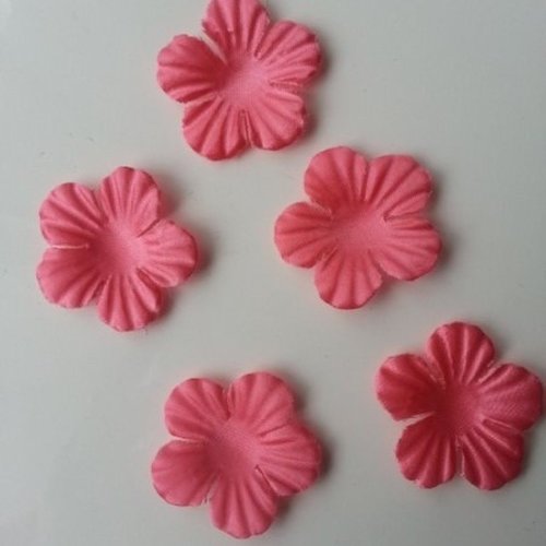 Lot de 5 fleurs en tissu rose saumoné 35mm