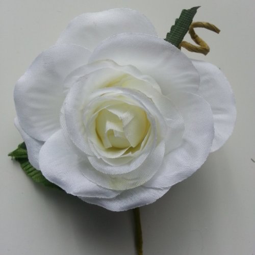 Fleur artificielle rose en tissu avec feuilles sur tige avec feuillage  blanc cassé 70mm ideale pour création de boutonnière