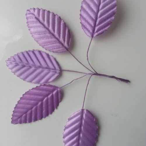 Lot 5 feuilles artificielles 30 x 50mm mauve