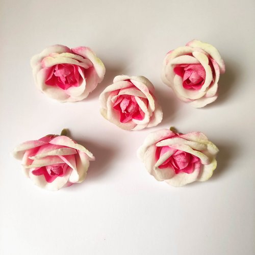 Rose artificielle en tissu de 45mm ivoire et rose fuchsia