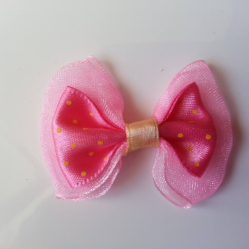 Noeud en satin et  organza rose   55*40mm