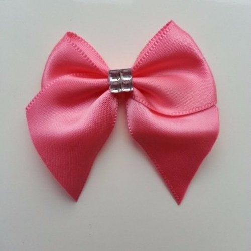 Noeud en satin 50mm rose saumoné