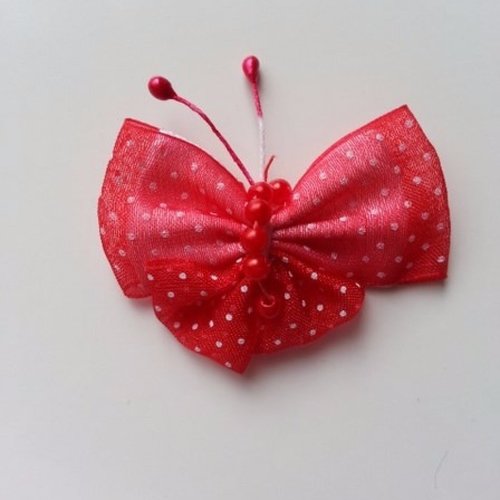 Noeud papillon en ruban organza à pois rouge